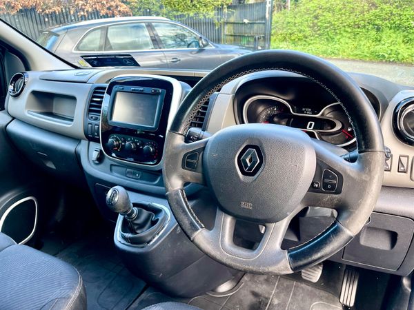 172 Renault Traffic Crew Cab – Ready for Work – VA 384145502