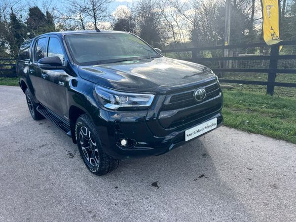 2021 Toyota Hilux Invincible AUTO**** 384154449