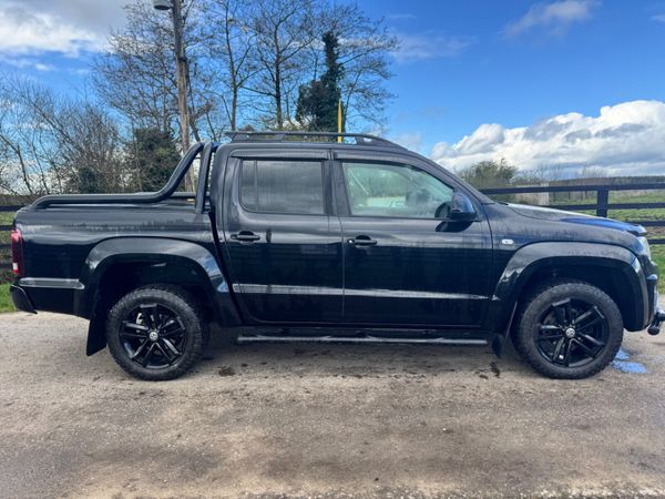 202 Volkswagen Amarok  Black Ed  258bhp***** 384155032