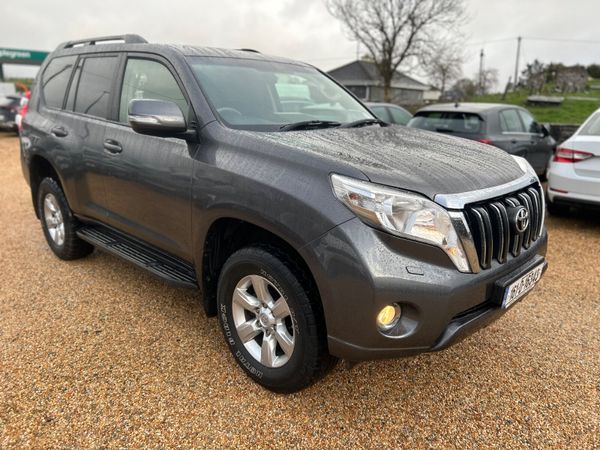 Toyota Land Cruiser **price plus vat** 384163810