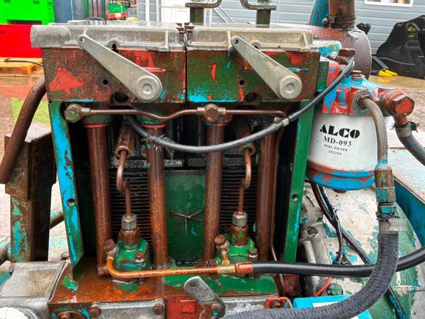 LISTER ENGINE WATER PUMP........160s. 384176903