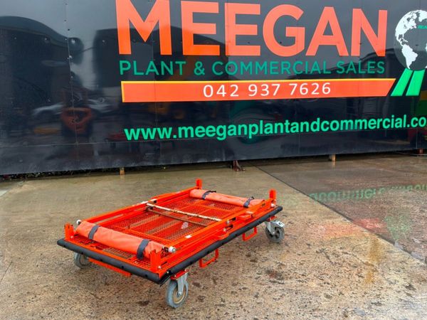 WHEELED MATERIAL TROLLEY..........997t. 384181369