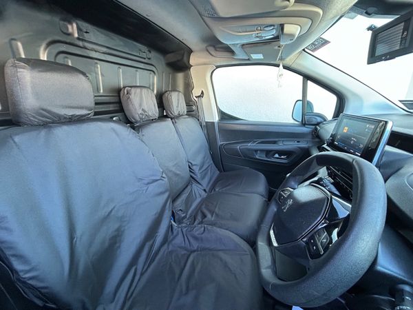 2020 Peugeot Partner ‘Professional 136km 384183252