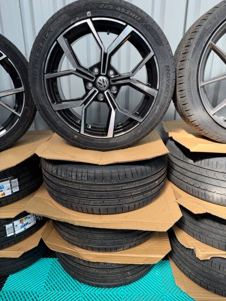 Brand Alloy Wheel & Tyre Packages 384190552