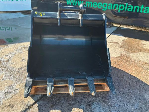 UNUSED 48 STRICKLAND BUCKET.....65mm PINS. 384111899