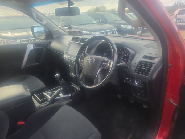 Toyota Land Cruiser LC GX LWB 384252685