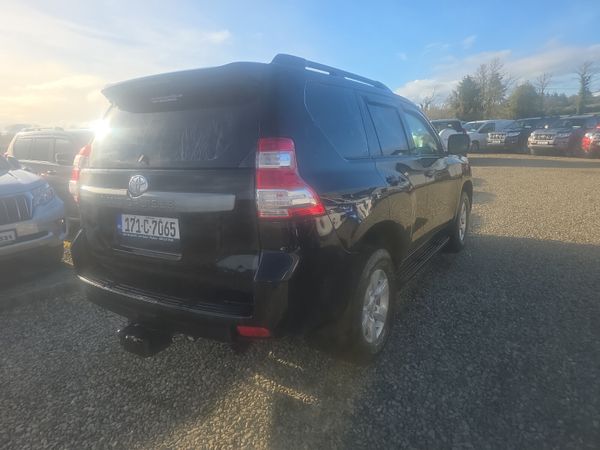 Toyota Land Cruiser LC GX LWB 384269094