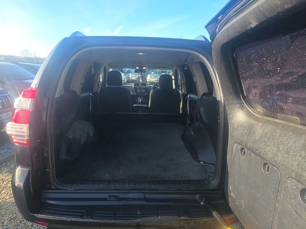 Toyota Land Cruiser LC GX LWB 384269107