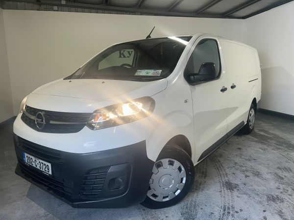 Opel Vivaro 2020 384298772
