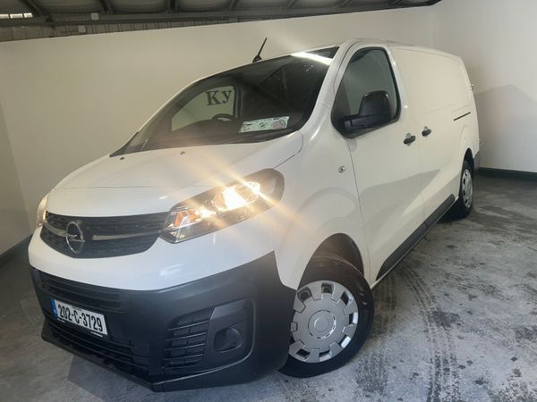 Opel Vivaro 2020 384298775