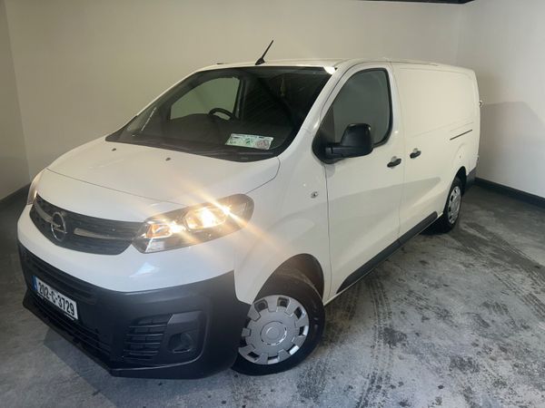 Opel Vivaro 2020 384298784