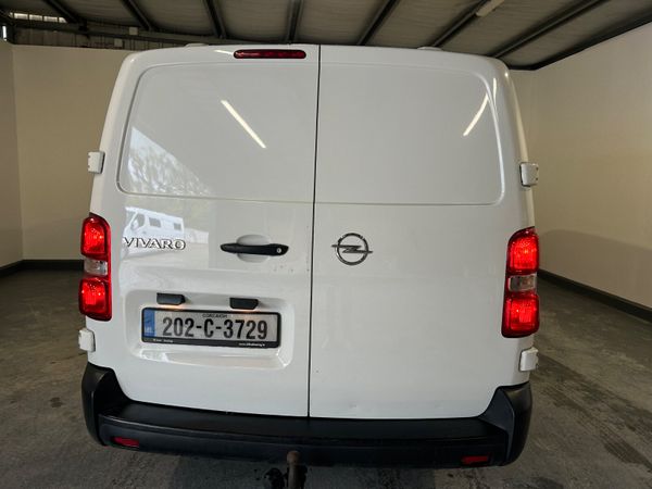 Opel Vivaro 2020 384298802