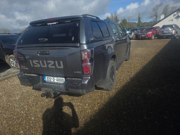 Isuzu D-Max LSE Manual 384239717