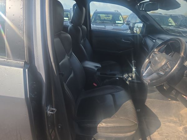 Isuzu D-Max LSE Manual 384239719