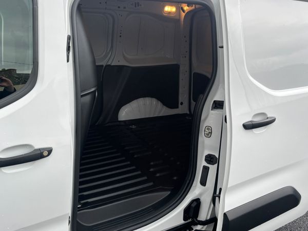 Fiat Doblo 2023 Tecnico Plus High Spec Low mileage 384370094