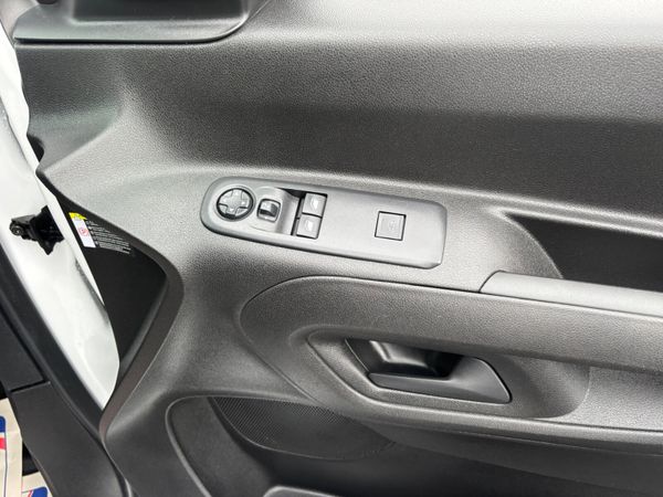 Fiat Doblo 2023 Tecnico Plus High Spec Low mileage 384375009