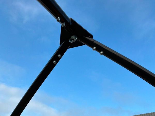 UNUSED STEEL FRAME / SWING CHAIR STAND.....464 384440450