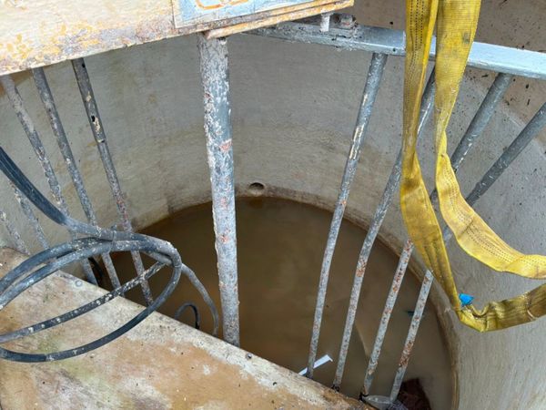 SLIP CERAMIC CASTING MOULD MIXING TANK...654v. 384440407
