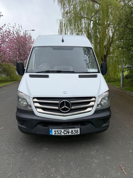 Mercedes-Benz Sprinter 2015 LOW MILEAGE 384452100