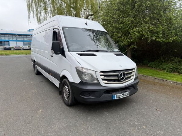 Mercedes-Benz Sprinter 2015 LOW MILEAGE 384452102