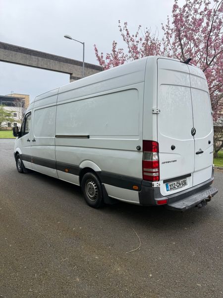 Mercedes-Benz Sprinter 2015 LOW MILEAGE 384452104
