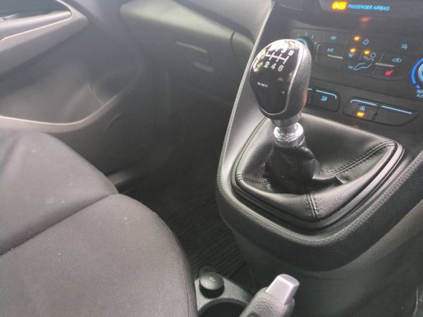 2021 Ford Transit Connect LWB* NEW DOE* Low kms 384455383