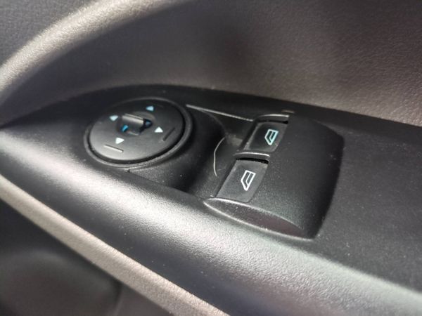 2021 Ford Transit Connect LWB* NEW DOE* Low kms 384455390