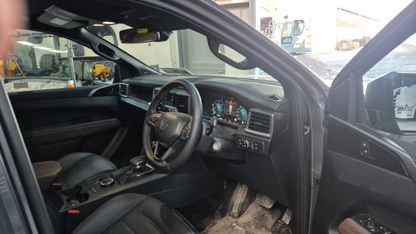 Volkswagen Amarok 2025 384457456