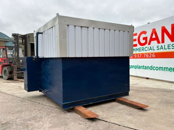 STATIC FUEL STORAGE BOWSER......1212. 384460167