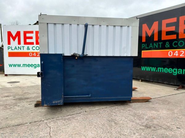 STATIC FUEL STORAGE BOWSER......1212. 384460170