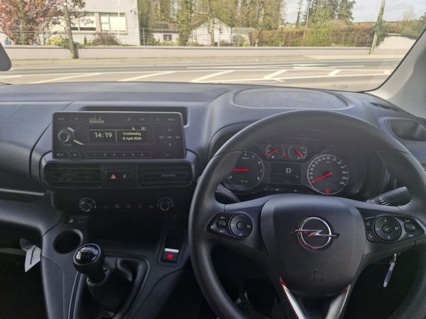 Opel Combo 2021 384464511