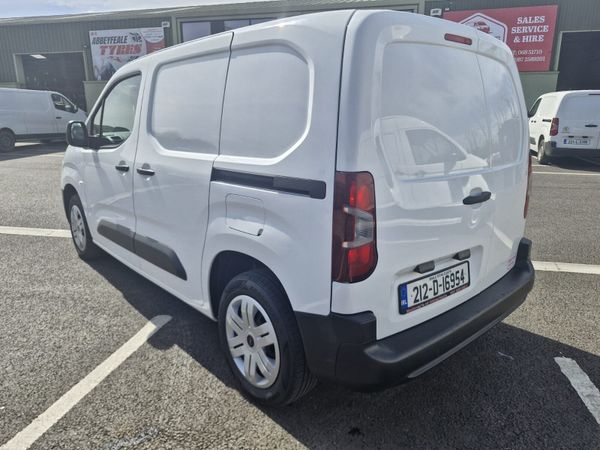 Opel Combo 2021 384464517