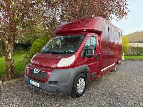Peugeot Boxer Horse Transporter 4150KG 384481690
