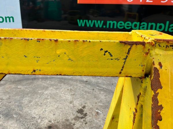 FORKLIFT LIFTING FRAME ATTACHMENT...........803v. 384485840