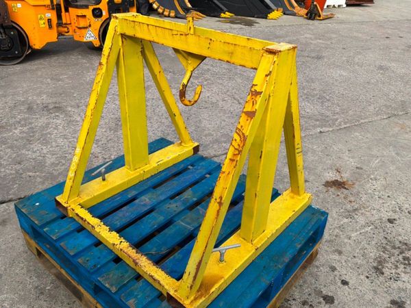 FORKLIFT LIFTING FRAME ATTACHMENT...........803v. 384485892