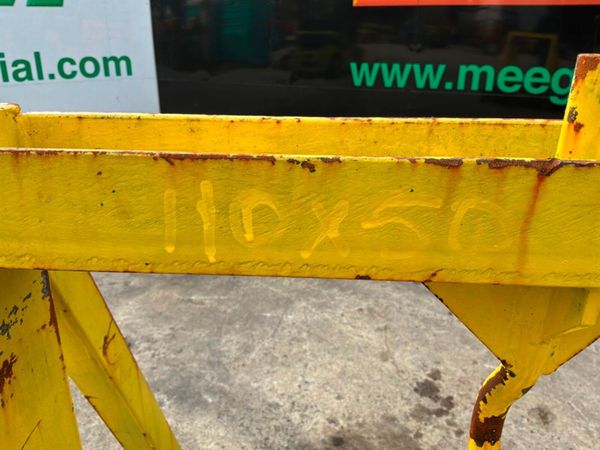 FORKLIFT LIFTING FRAME ATTACHMENT...........803v. 384485832