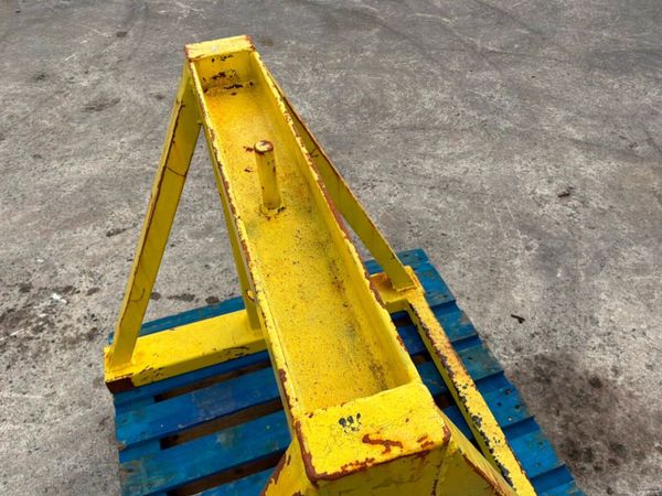 FORKLIFT LIFTING FRAME ATTACHMENT...........803v. 384485928