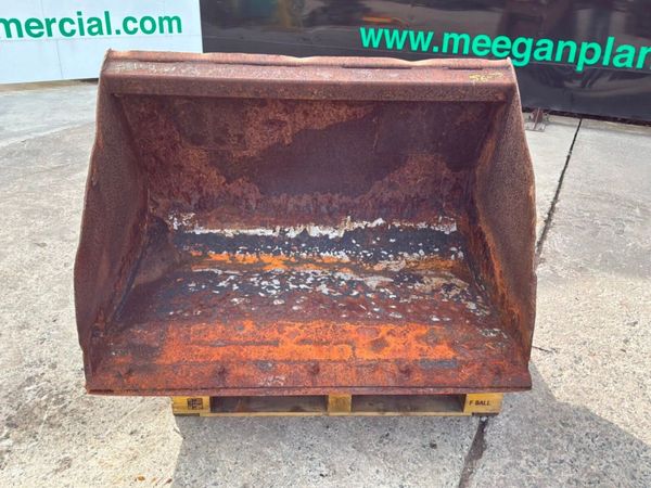 56" MANITOU TELEPORTER LOADER BUCKET....153w. 384486025