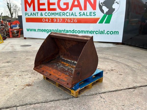 56" MANITOU TELEPORTER LOADER BUCKET....153w. 384486102