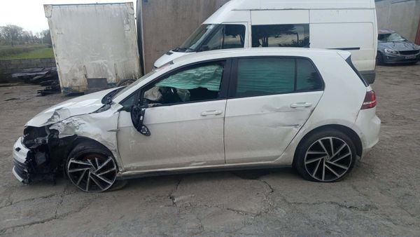 2017 Volkswagen Golf 2.0 Tdi GTD For Breaking! 384542932