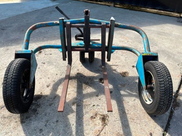 ROUGH TERRAIN PALLET TRUCK.....796. 384568773