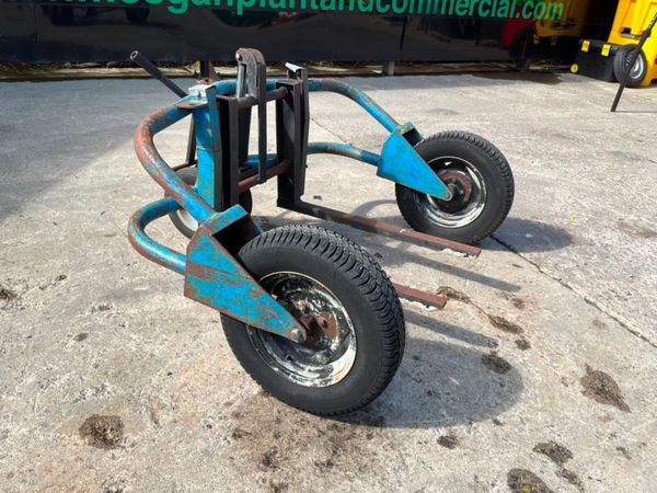 ROUGH TERRAIN PALLET TRUCK.....796. 384568781