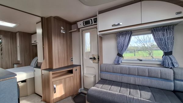 Swift Sprite Major Island Bed Caravan 384509339