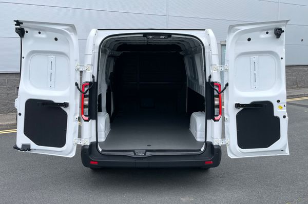 New All Electric Farizon Super Van L2 H2 384509561