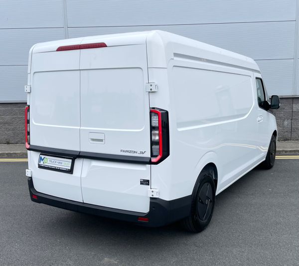 New All Electric Farizon Super Van L2 H2 384509565
