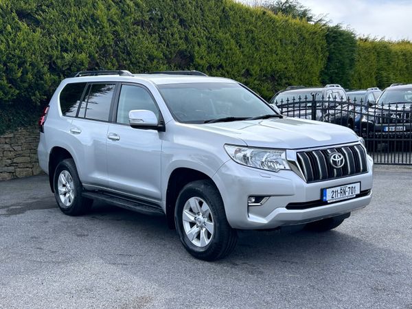 Toyota Land Cruiser Business class 2021 384520453