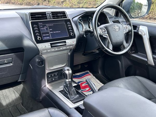 Toyota Land Cruiser Business class 2021 384520462