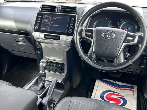 Toyota Land Cruiser Business class 2021 384520463
