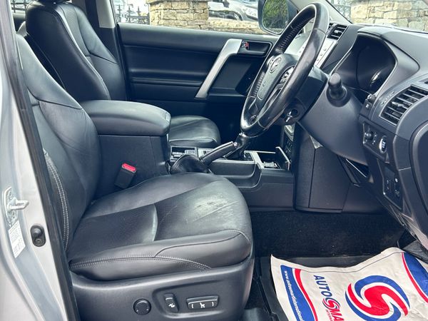 Toyota Land Cruiser Business class 2021 384520466