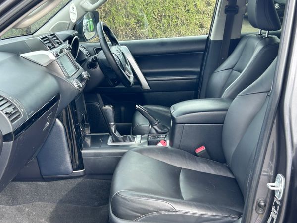 2016 Toyota Landcruiser Business €333 Tax 384520518